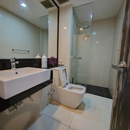 Ber-Santai @Sky Hotel Suites Kota Kinabalu Exterior photo