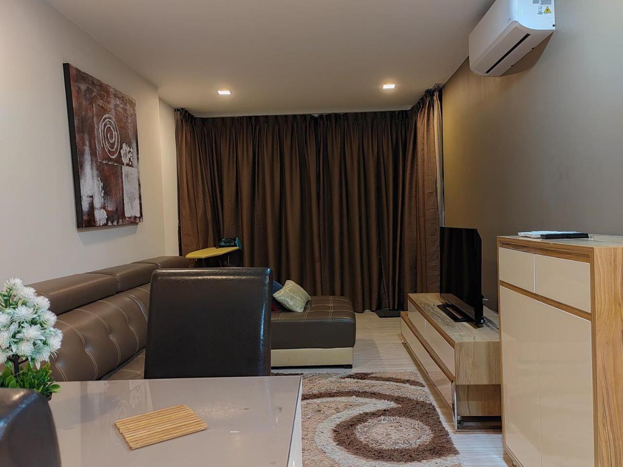 Homestay Ber-santai @sky *